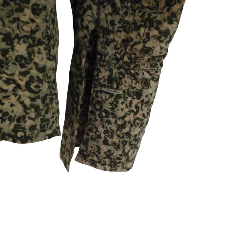 Ann Taylor Womens Silk button front top Olive Green Beige Floral Size 2 - Picture 4 of 7
